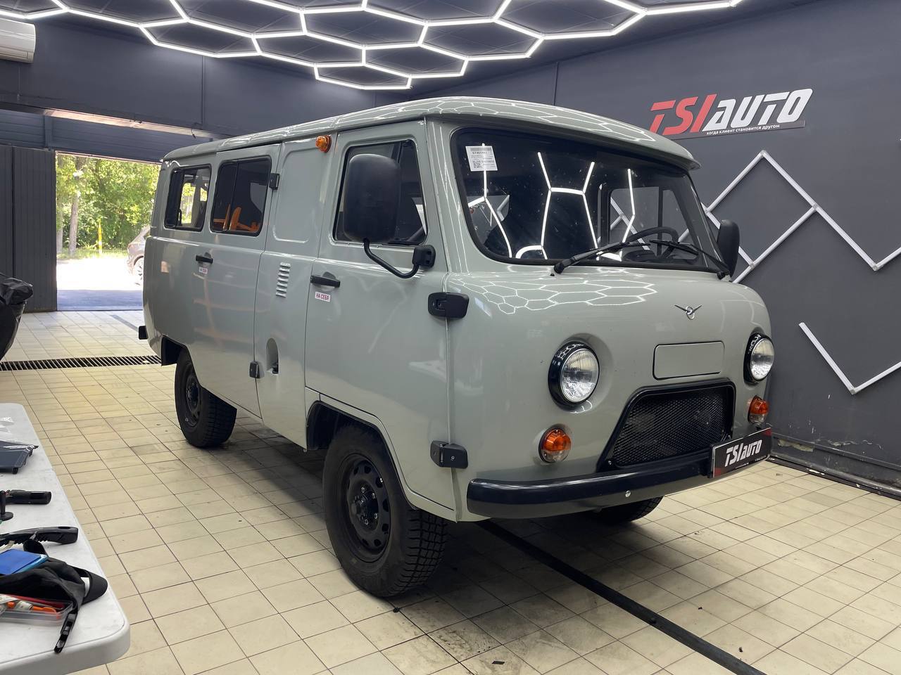 Шумоизоляция УАЗ СГР в Воронеже