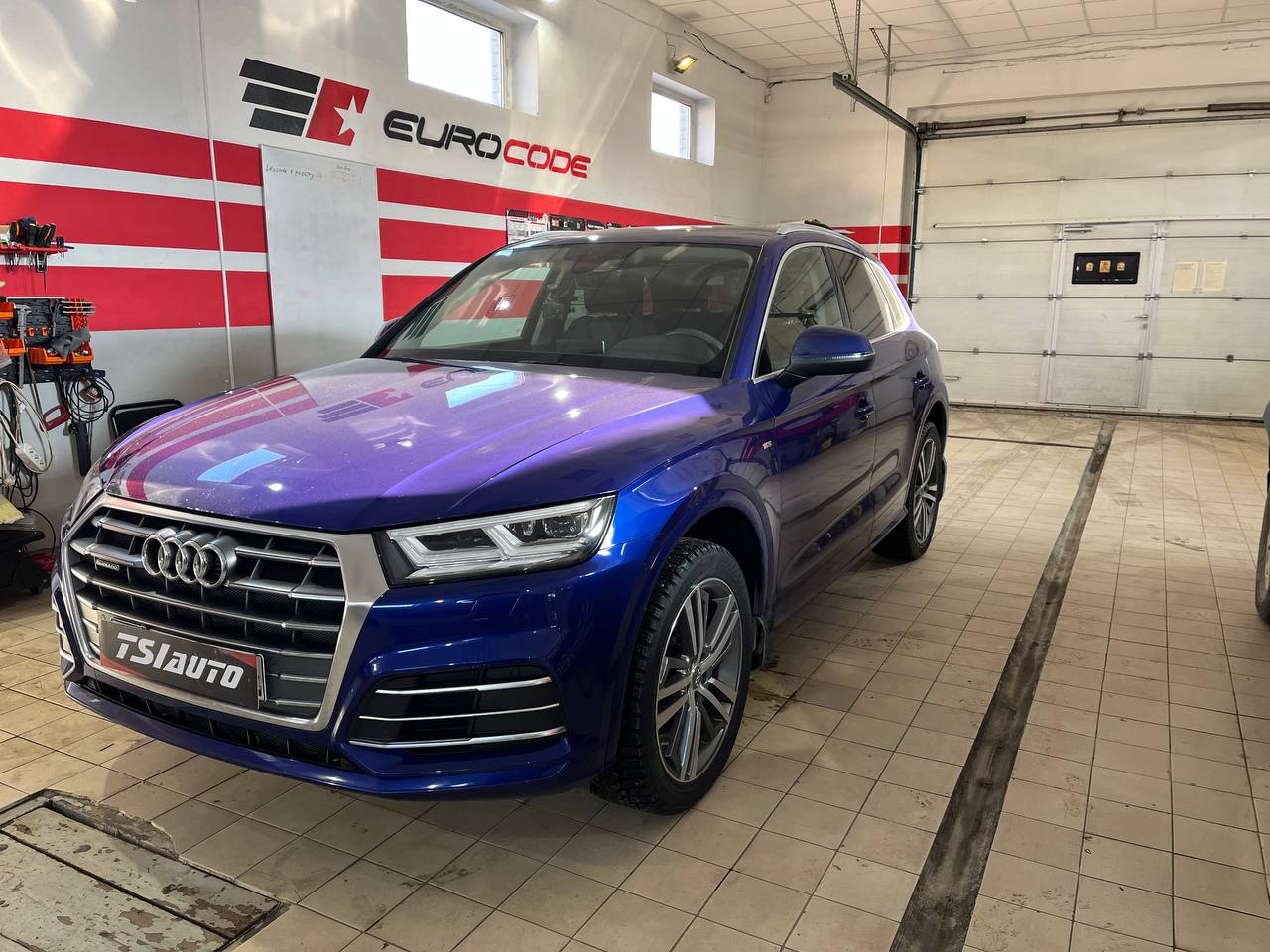 Шумоизоляция Audi Q5 в Воронеже