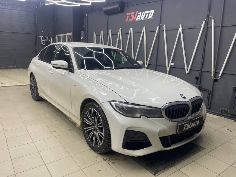 Химчистка салона BMW 3 в Воронеже