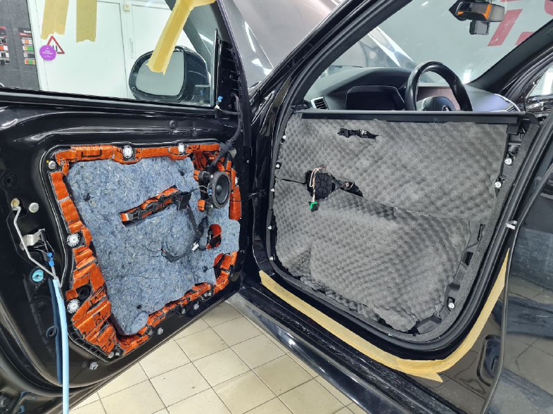 Двери 3 сл фото шумоизоляция BMW X5 вибро антискрип обшивка вибро шумопоглотитель