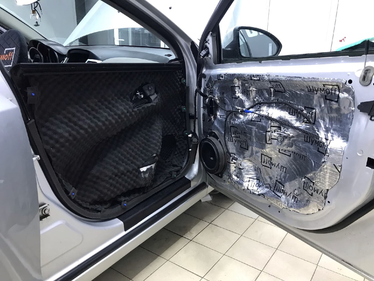 Шумоизоляция Chevrolet Cruze Двери 3 слой виброобшивка шумопоглотительвибро2