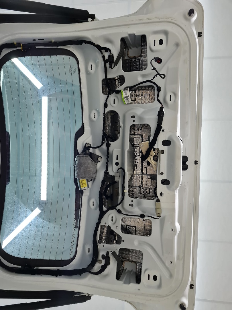 шумоизоляция Ford Explorer обшивка крышки багажника