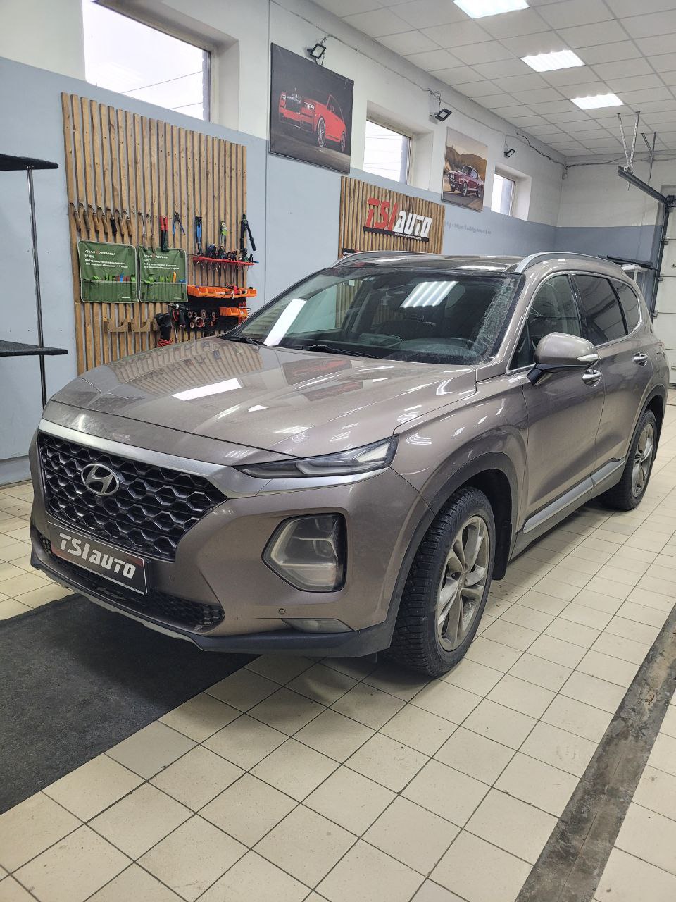 Шумоизоляция Hyundai Santa Fe в Воронеже - пакет Элит