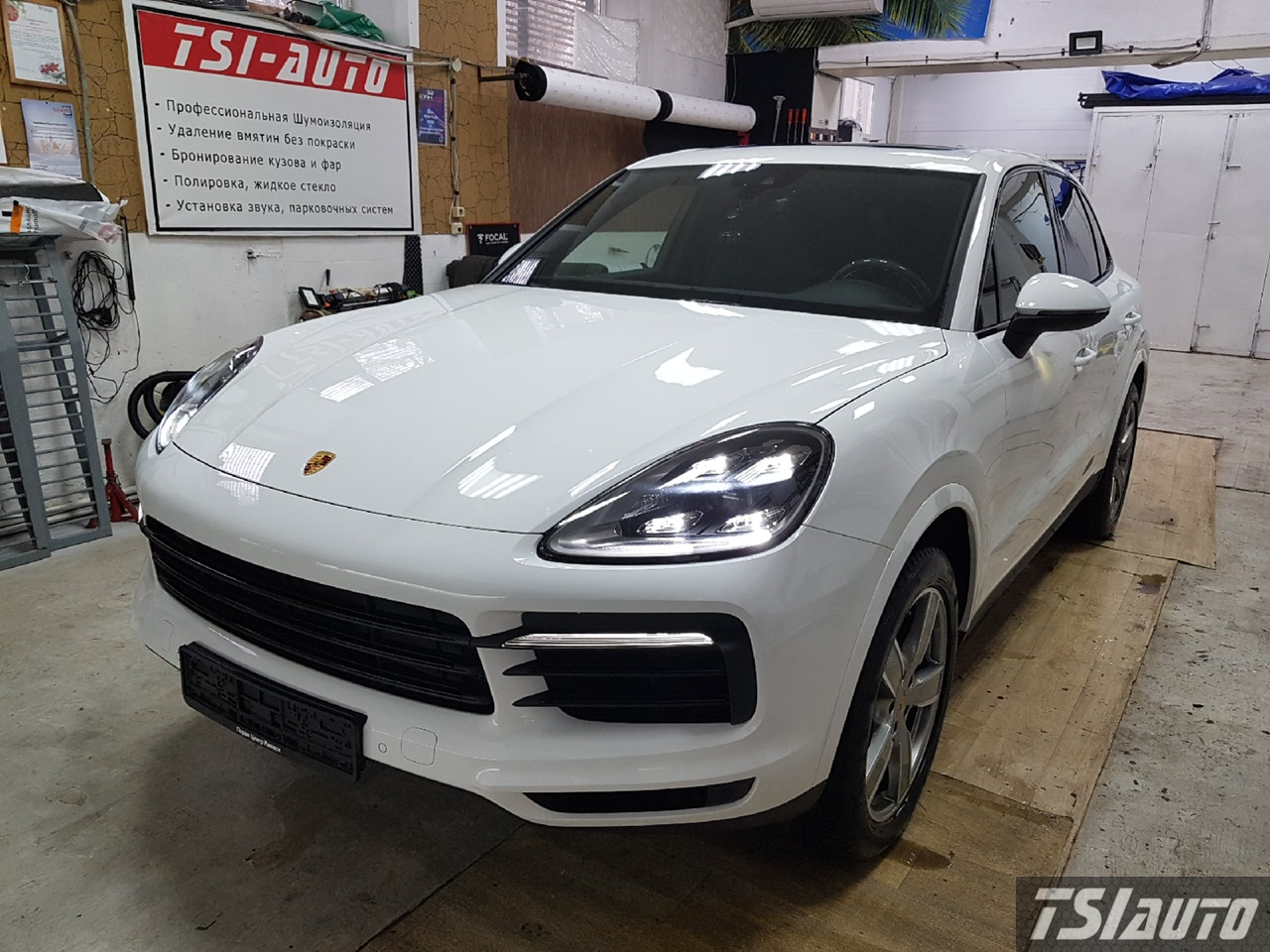 Правильная шумоизоляция Porsche Cayenne Coupé в Воронеже