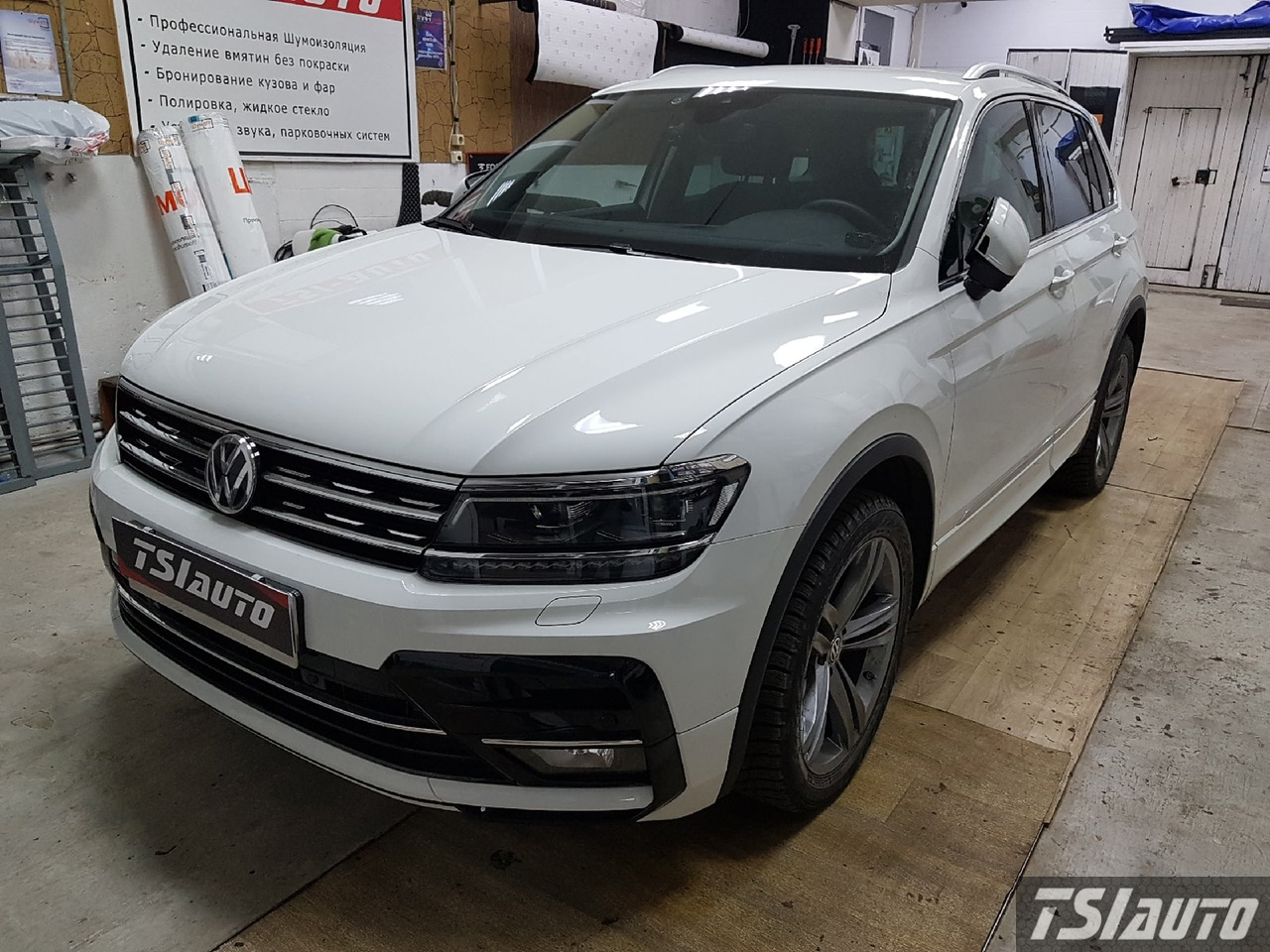 Правильная шумоизоляция Volkswagen Tiguan 2 в Воронеже