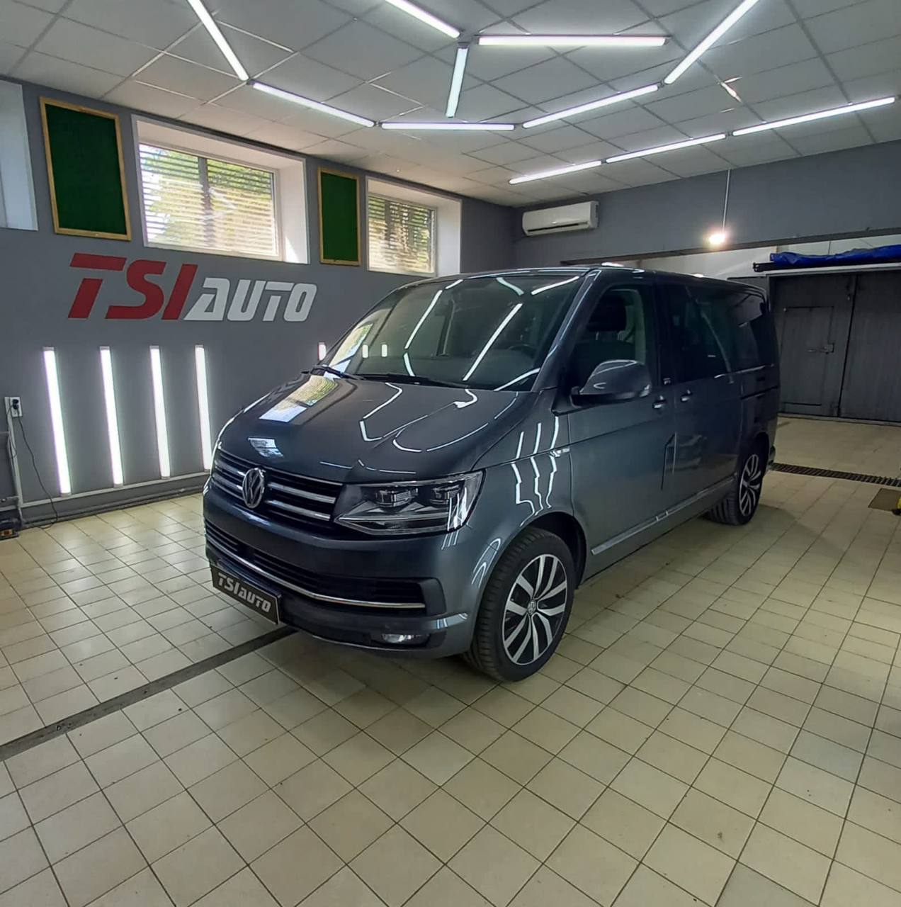 Шумоизоляция Volkswagen Multivan в пакете Элит Премиум