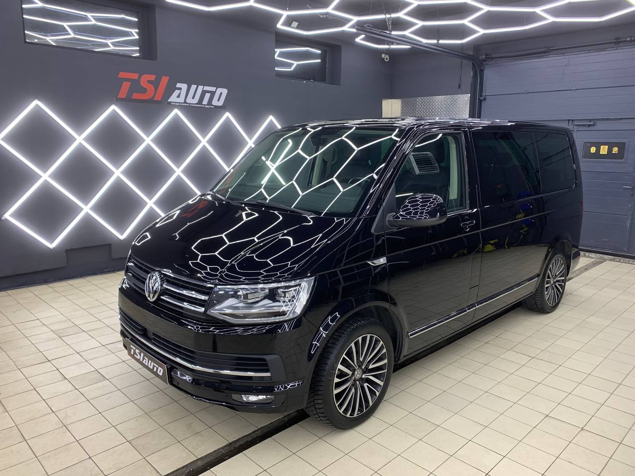Volkswagen Multivan установка сабвуфера, моноблока и усилителя фото и цены
