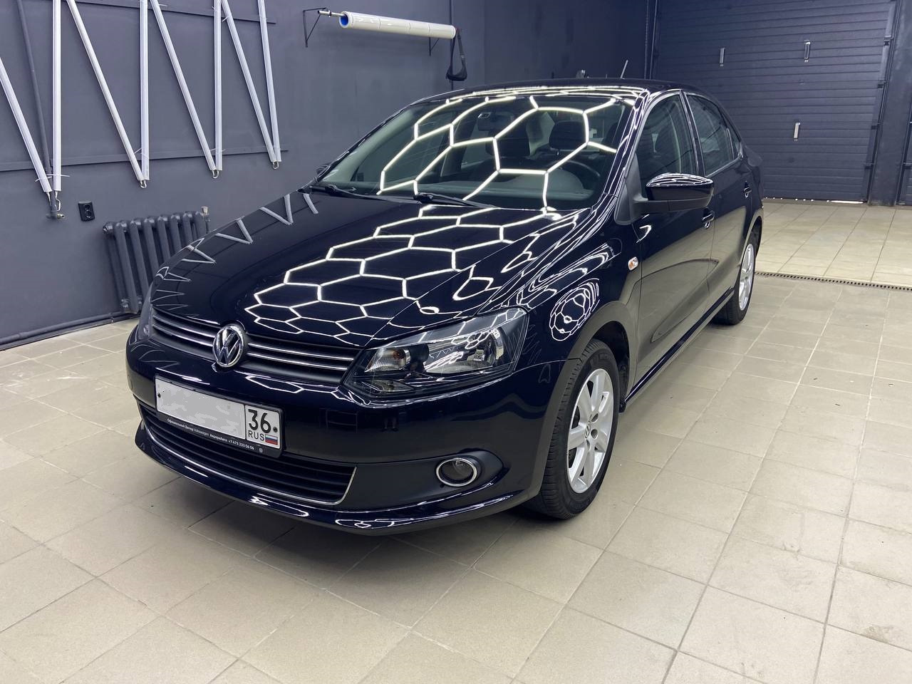 Оклейка пленкой Volkswagen Polo в Воронеже
