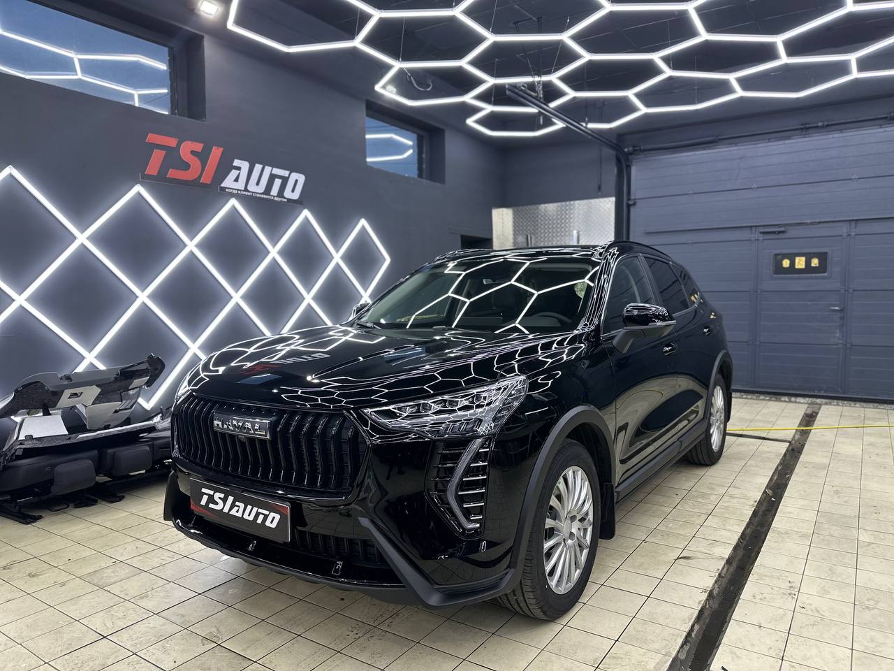 Бронирование фар Haval Jolion в Воронеже