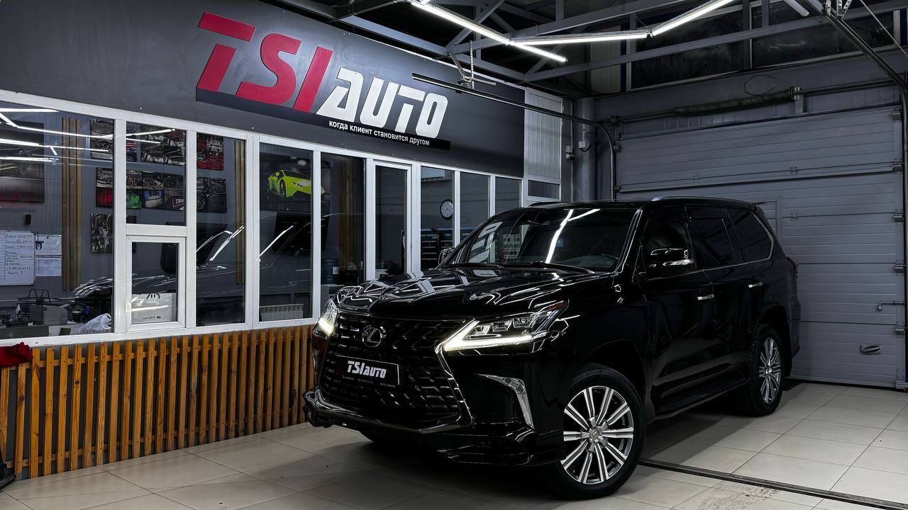 Оклейка защитной пленкой кузова Lexus LX 570 фото и цены