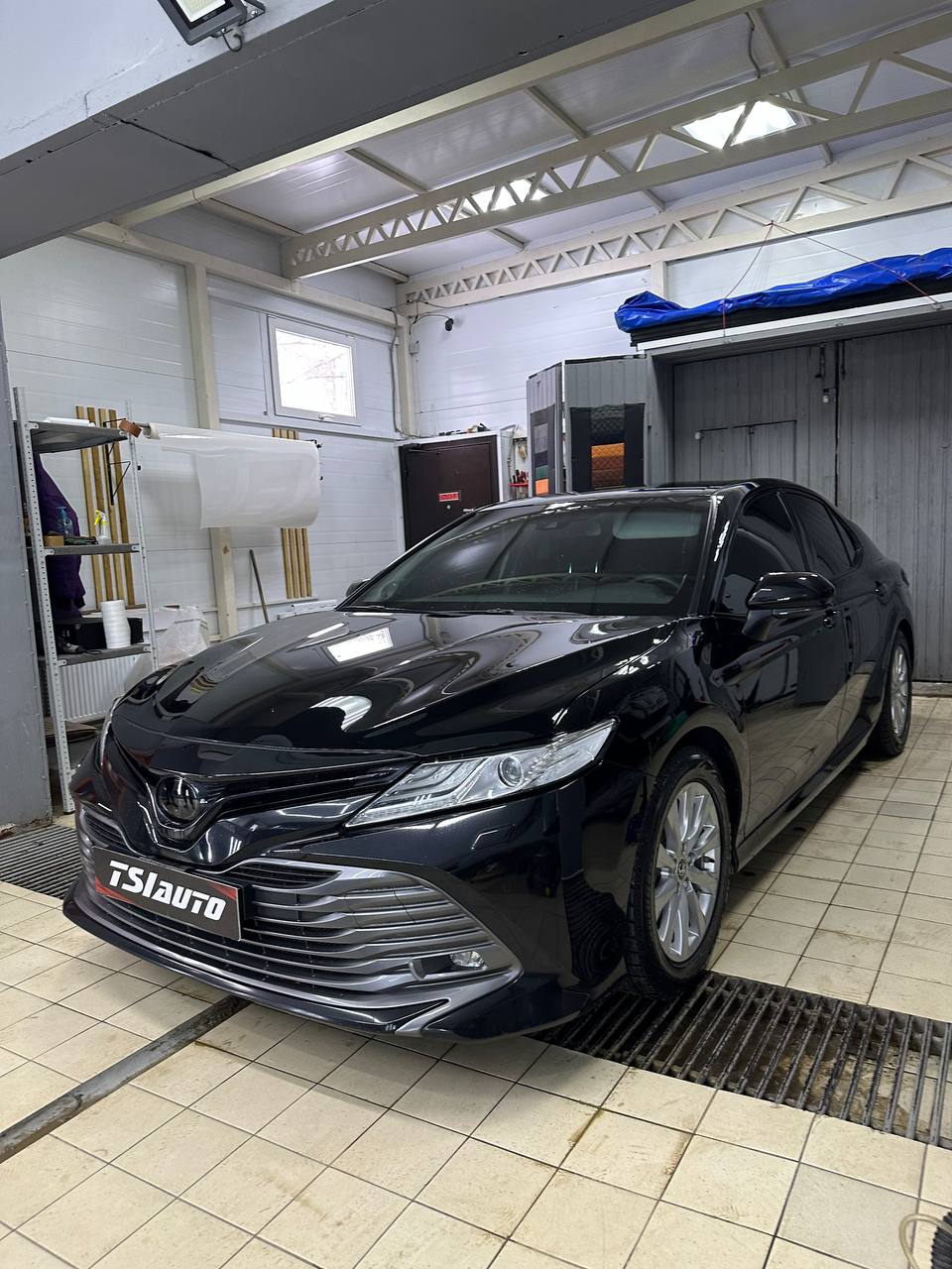 Toyota Camry 70 шумоизоляция арок в Воронеже