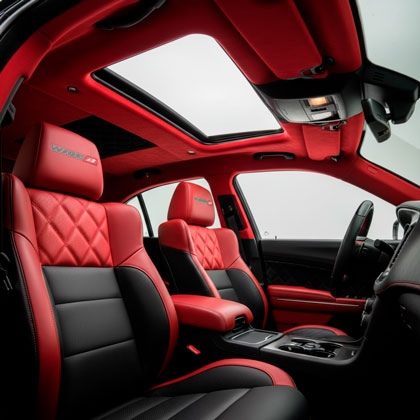 Перетяжка потолка автомобиля