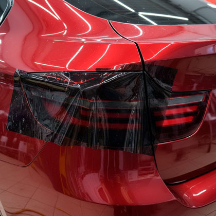 Тонировка фонарей и фар пленкой